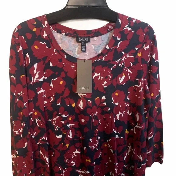 Jones New York maroon blouse - Picture 2 of 8